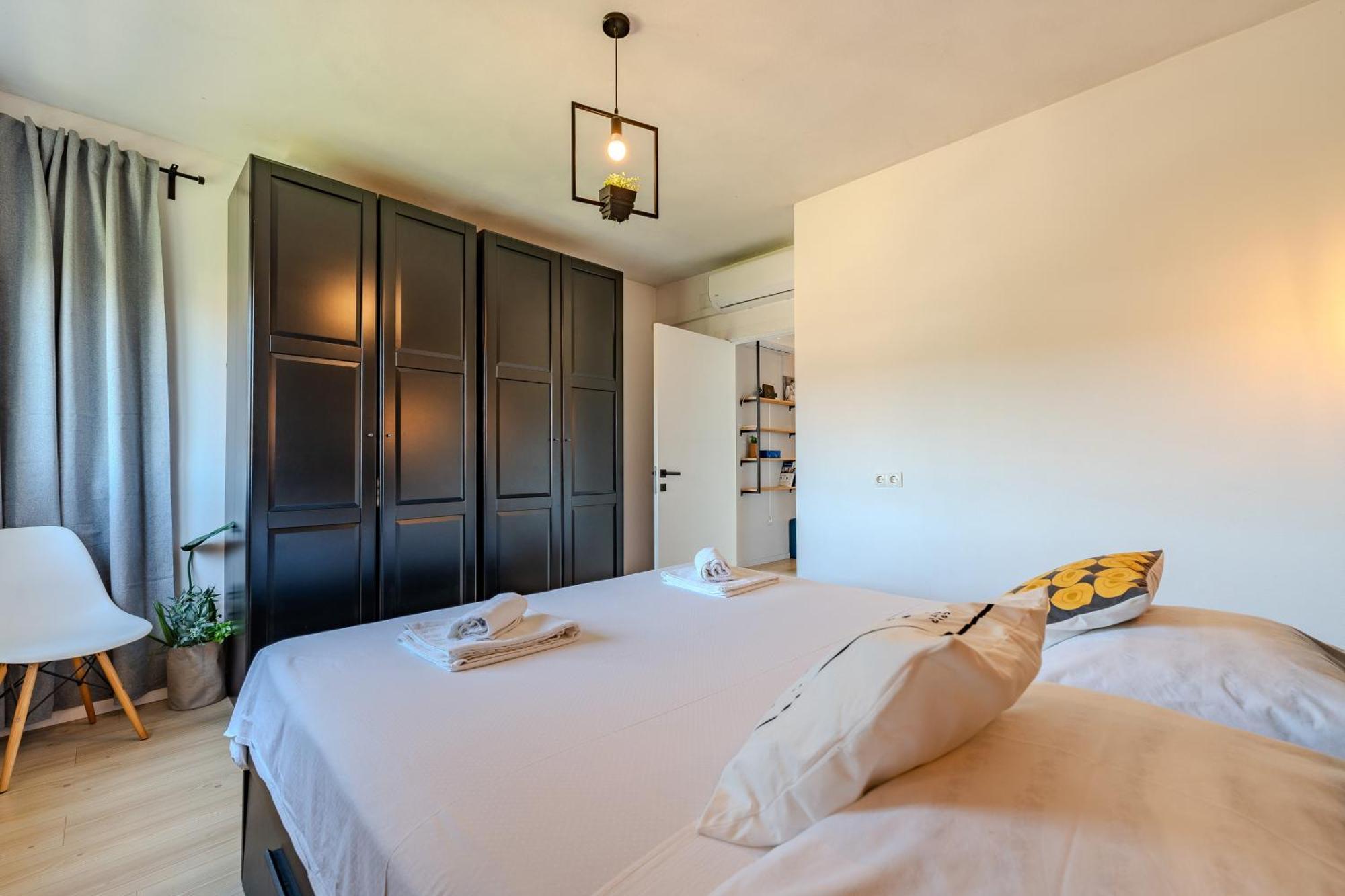Apartments Sime Бибинє Екстер'єр фото