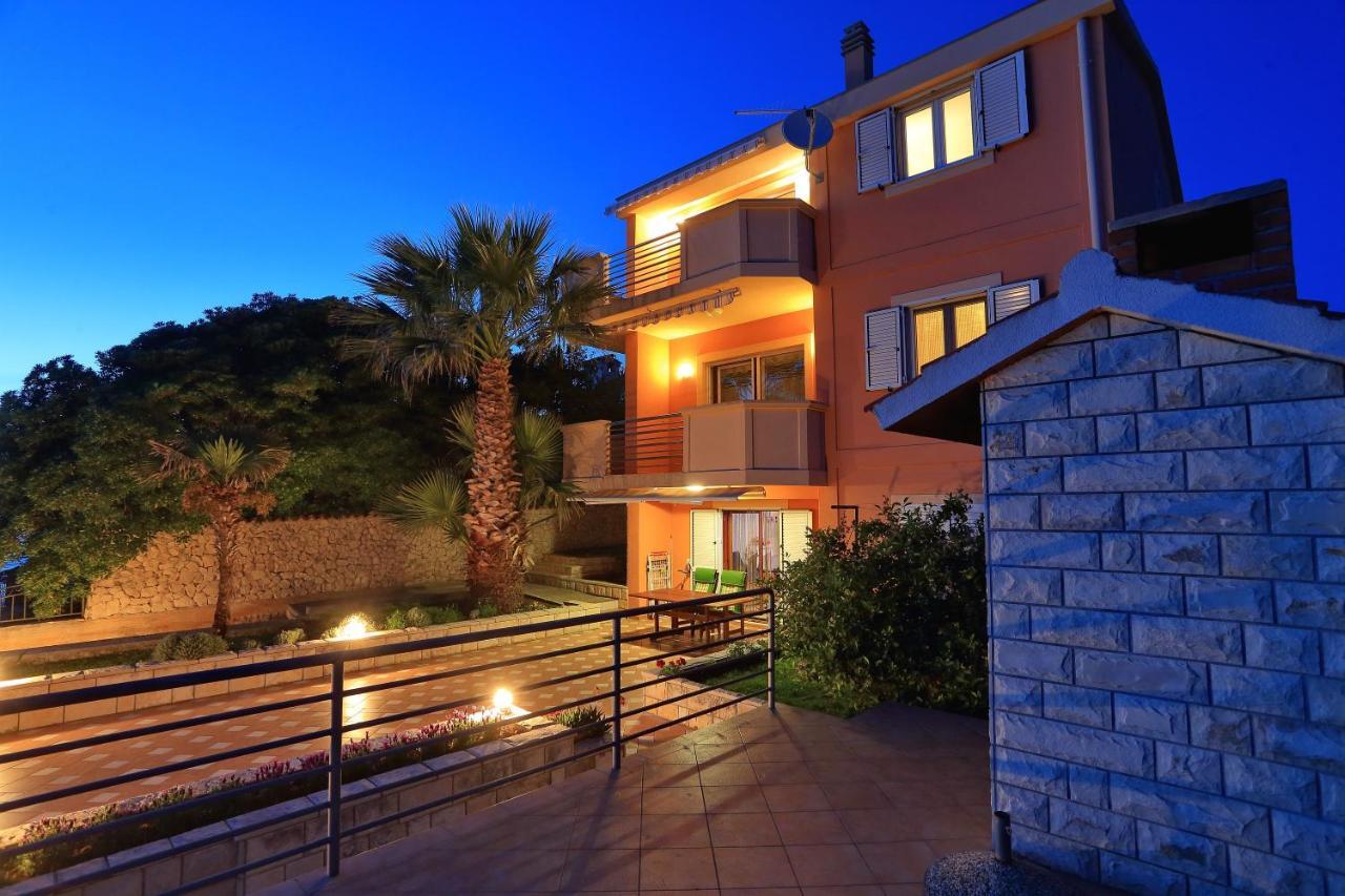 Apartments Sime Бибинє Екстер'єр фото